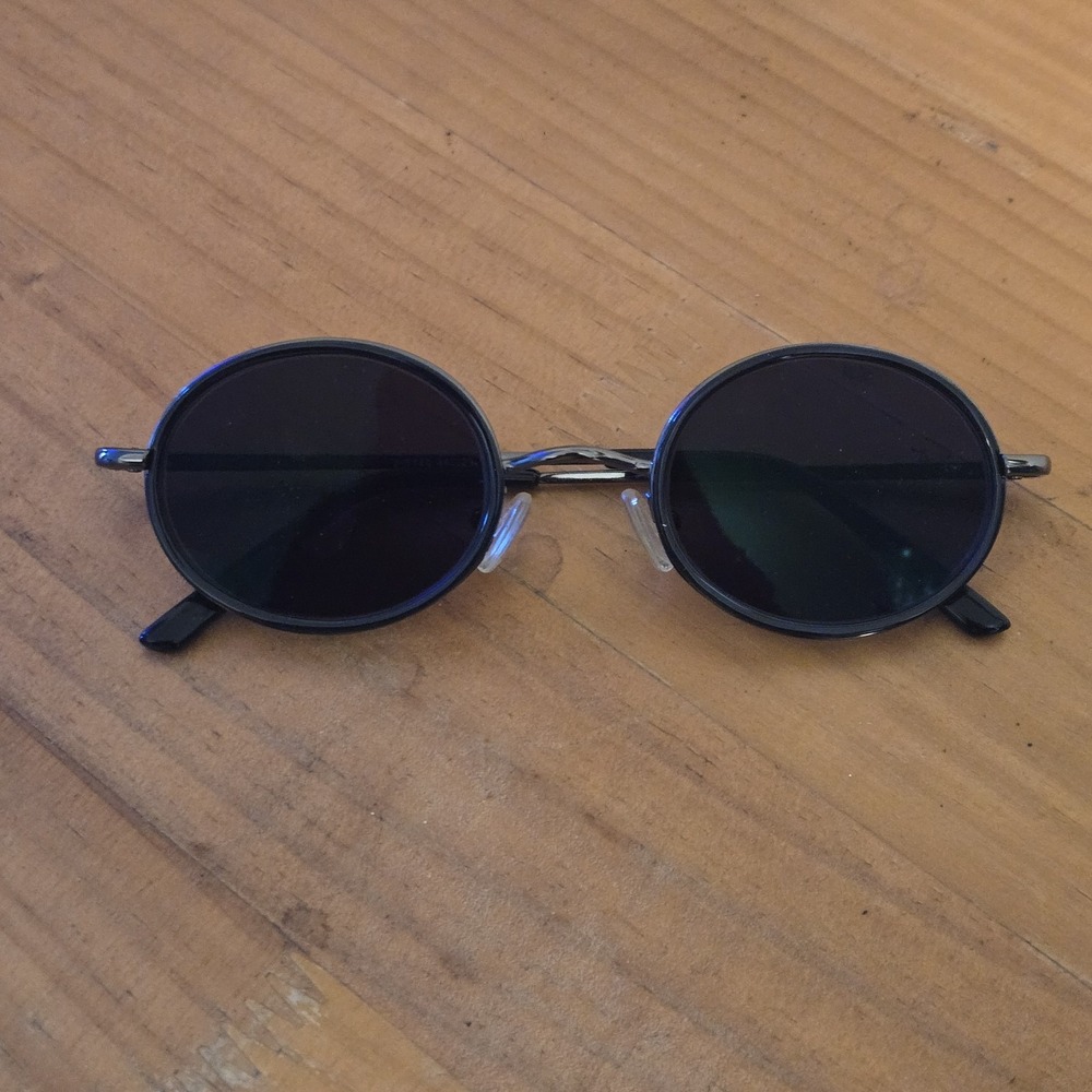 Louisika Y-T744 Round Frames Black Small Circle Retro Steampunk Lennon